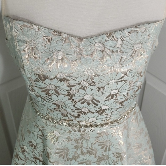 Ryu Mint Sleeveless Brocade A-Line Dress - Picture 13 of 16